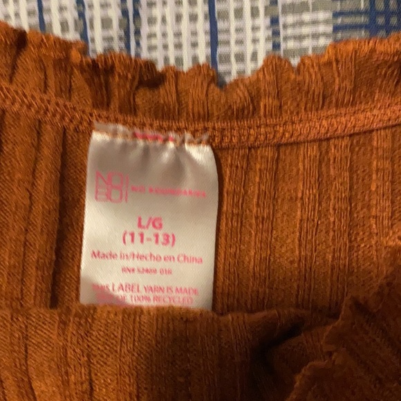 Three shirts - Picture 3 of 11